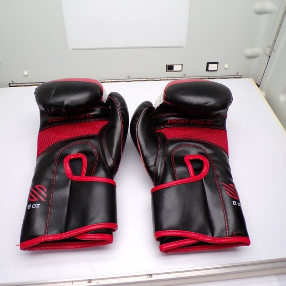 8 oz. Sanabul Black & Red Training Martial Arts/Boxing Gloves - Picture 2 of 2